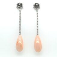 orecchini donna oro bianco e diamanti con pendente corallo rosa